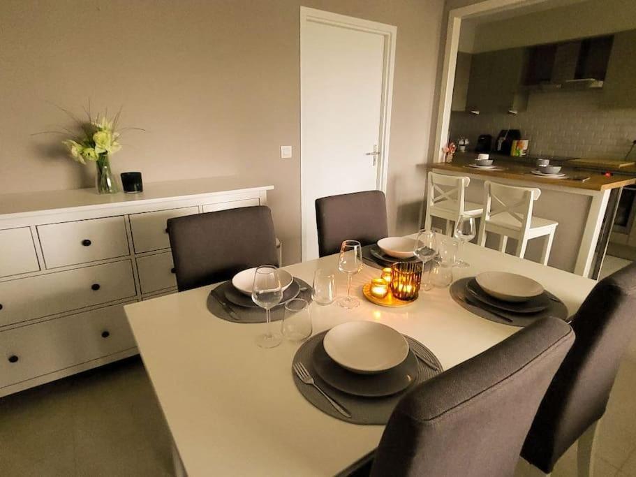 Gezellig Appartement In Brugge, Nabij Damme. Exterior foto
